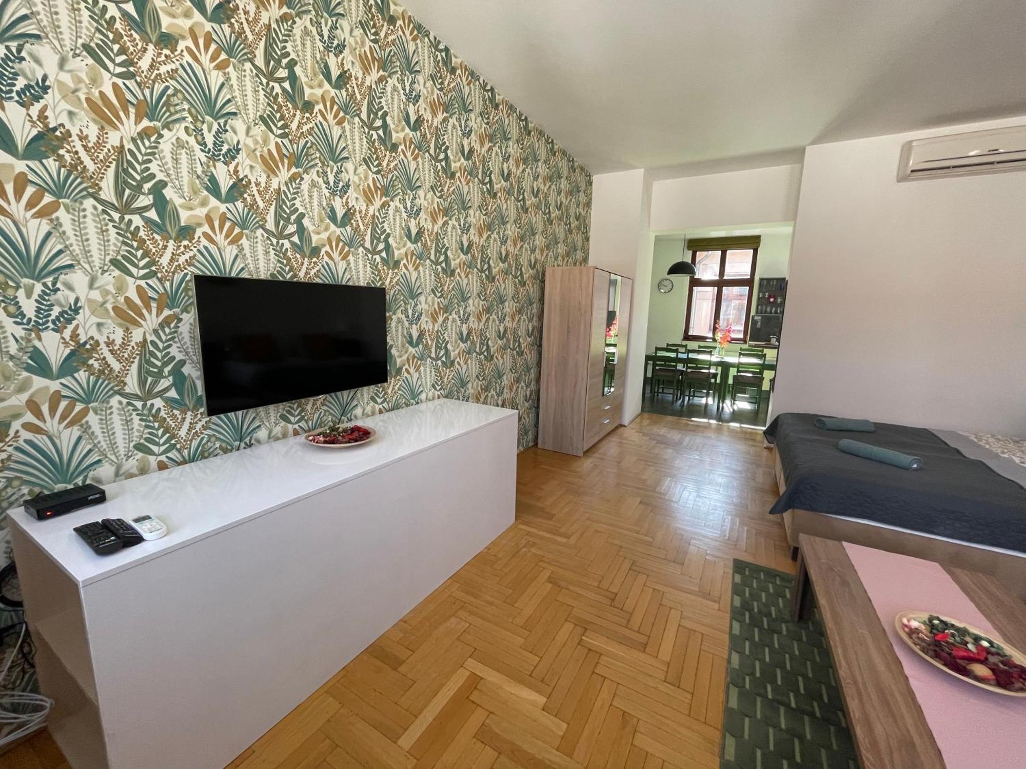 Design Apartment # Dob16 #Downtown #Nightlife Boedapest Buitenkant foto