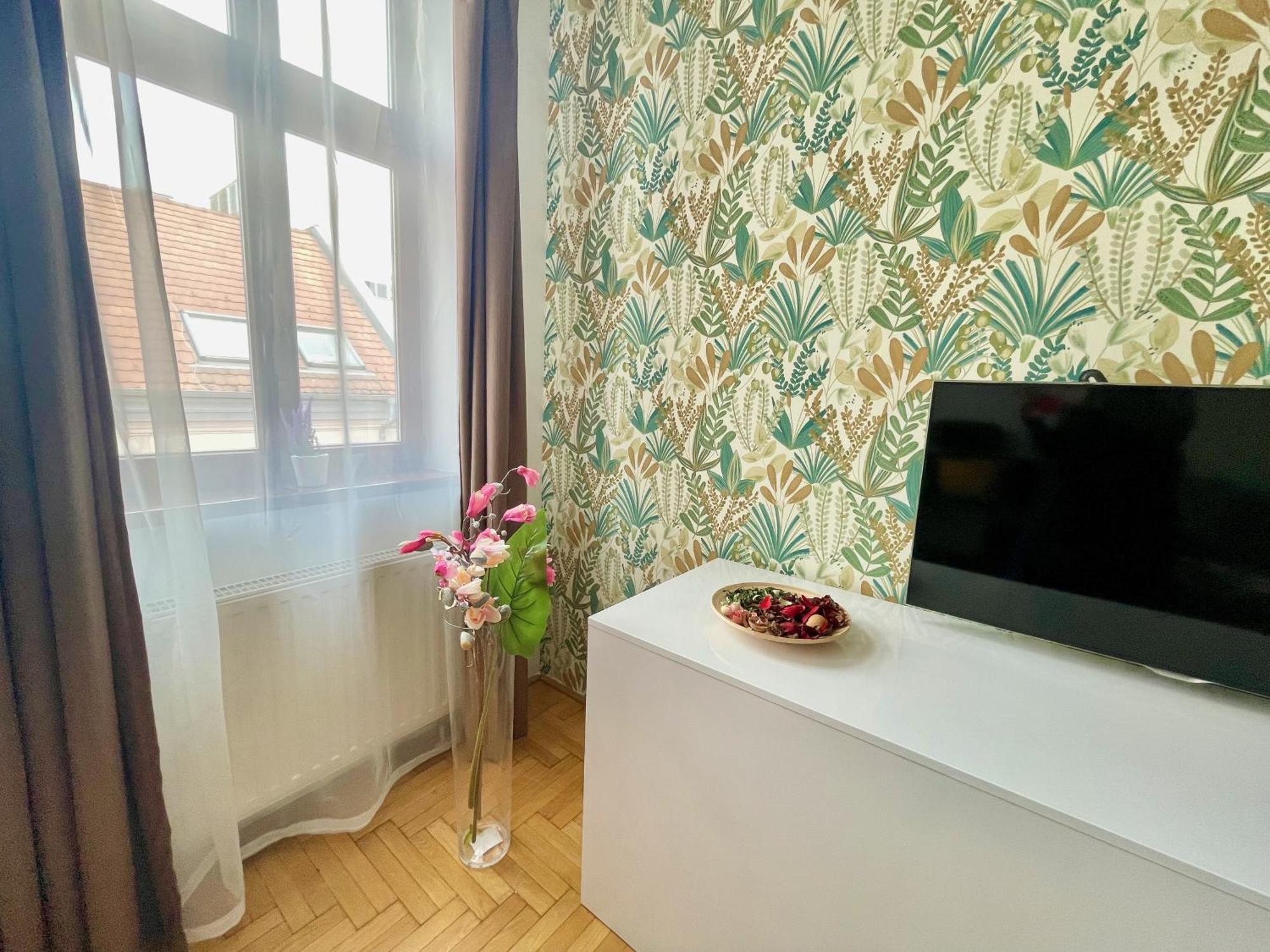 Design Apartment # Dob16 #Downtown #Nightlife Boedapest Buitenkant foto